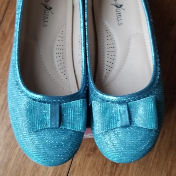 Blue shoes for girls for special occasion - Picture 2 of 5